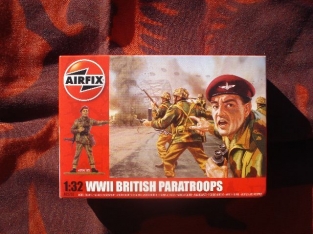 Airfix A02701  British Paratroopers 